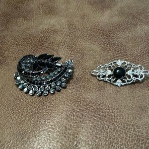 2 Vintage Black Broaches
